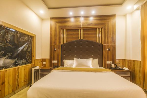 דרמסאלה Wow Stayz2 Hotel The Lodge מראה חיצוני תמונה