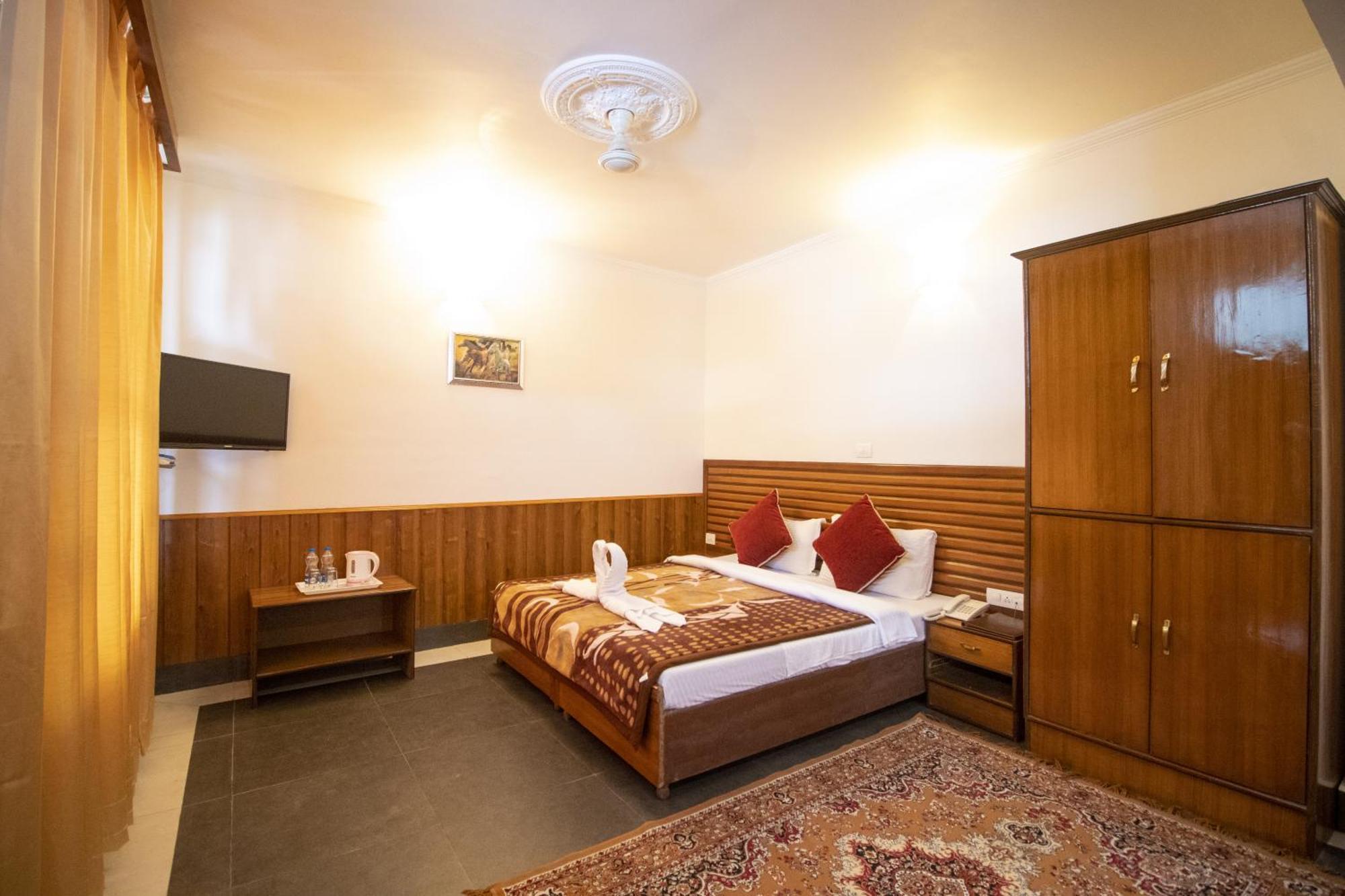 דרמסאלה Wow Stayz2 Hotel The Lodge מראה חיצוני תמונה