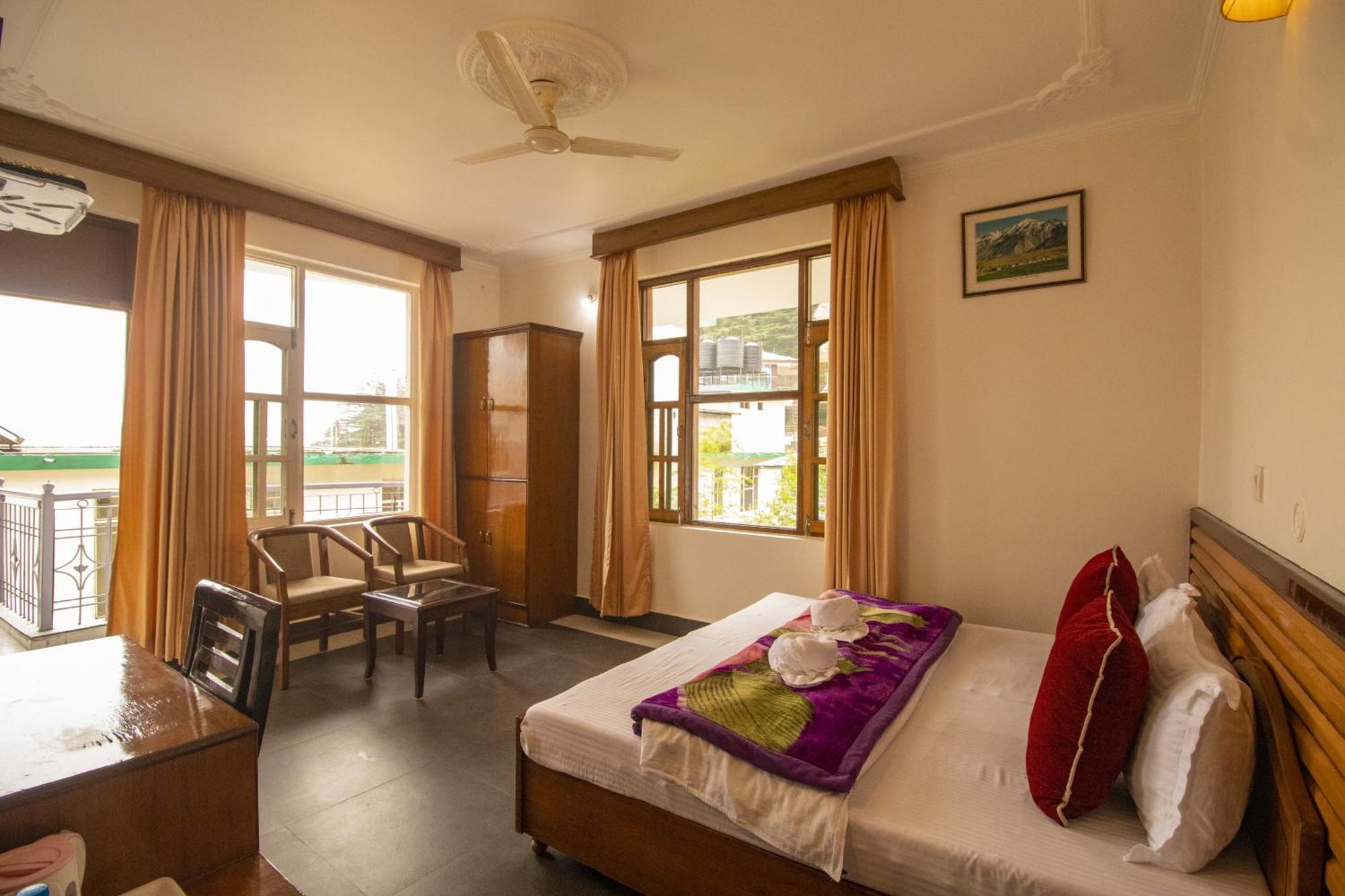 דרמסאלה Wow Stayz2 Hotel The Lodge מראה חיצוני תמונה