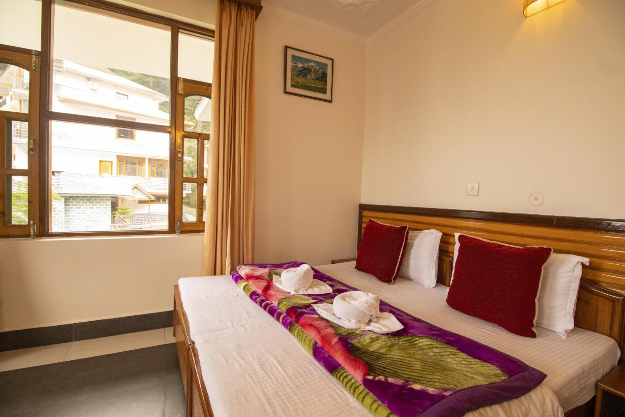 דרמסאלה Wow Stayz2 Hotel The Lodge מראה חיצוני תמונה